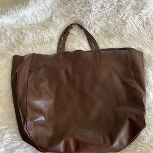 Elegant Brown Vegan Leather Tote with Minimalist Design